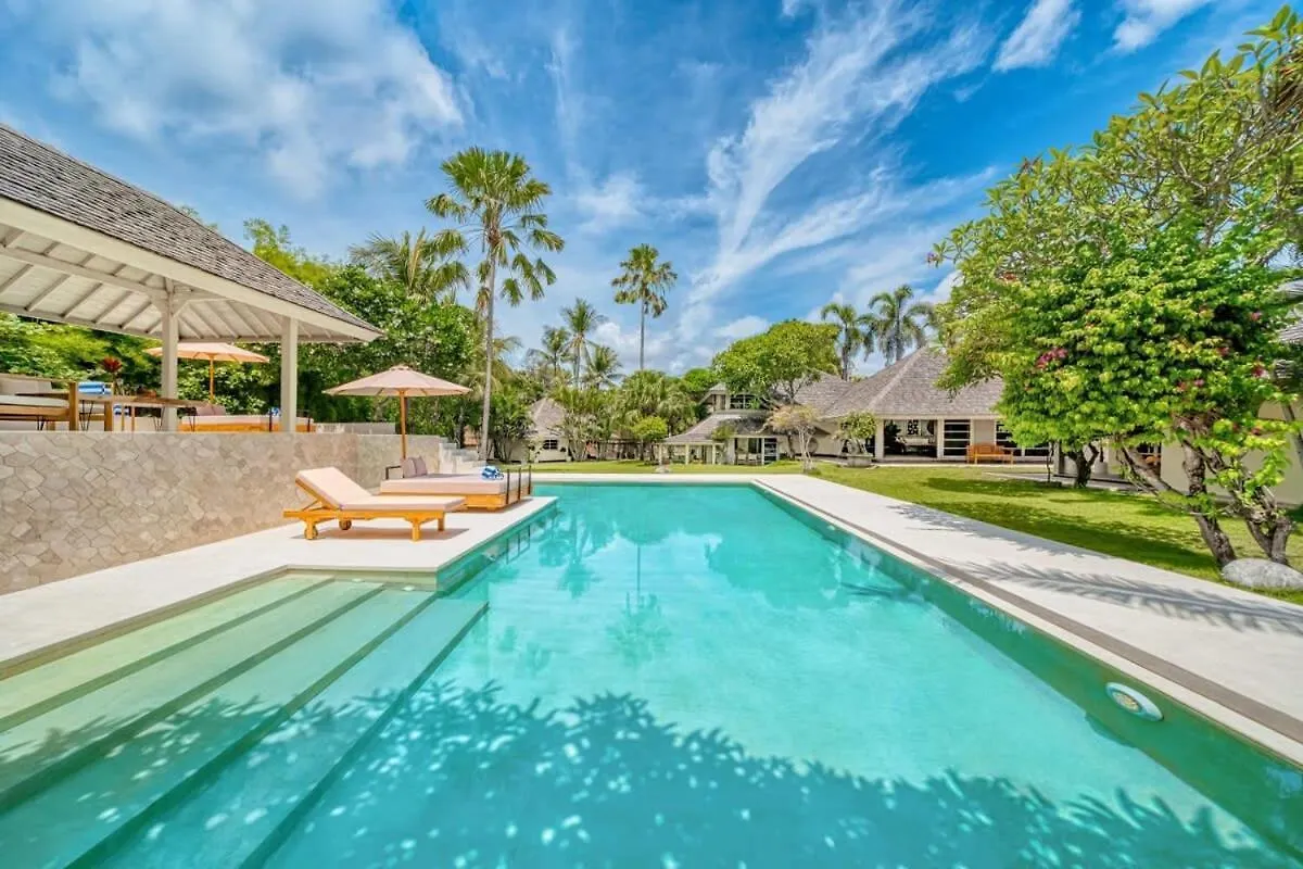 Villa Venice - 2000M2 Garden Right Behind Beach 塞米亚克