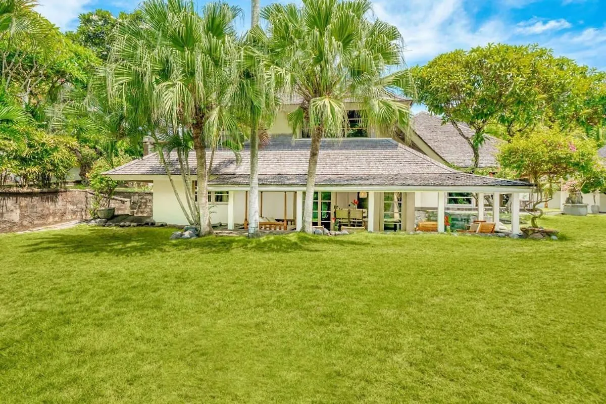 Villa Venice - 2000M2 Garden Right Behind Beach 塞米亚克