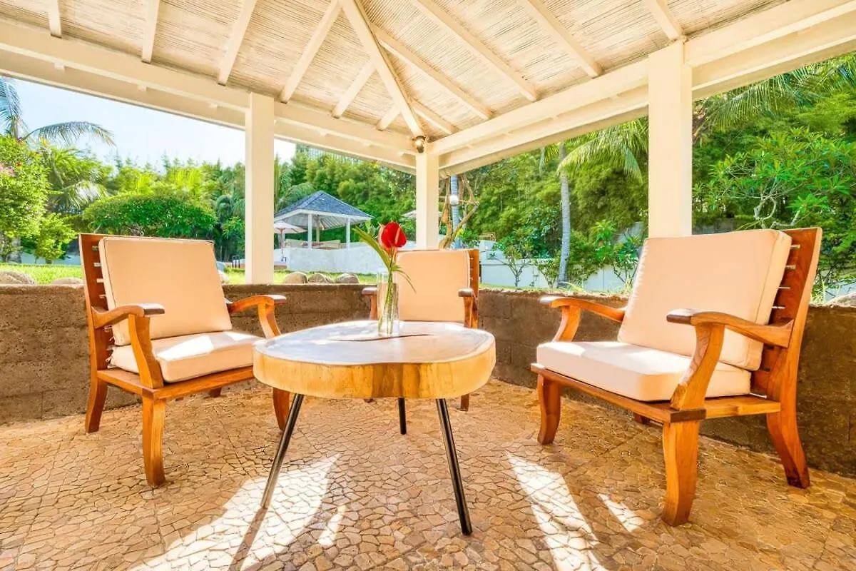Villa Venice - 2000M2 Garden Right Behind Beach Seminyak  Indonesia